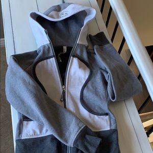 Lululemon Scuba hoodie size 4